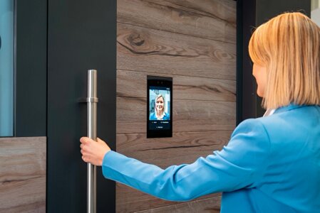 Türöffnung mit Gesichtserkennung